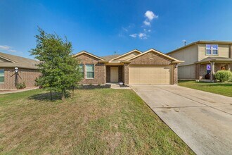 Building Photo - Check it Out - Manor, TX 3/2 Home