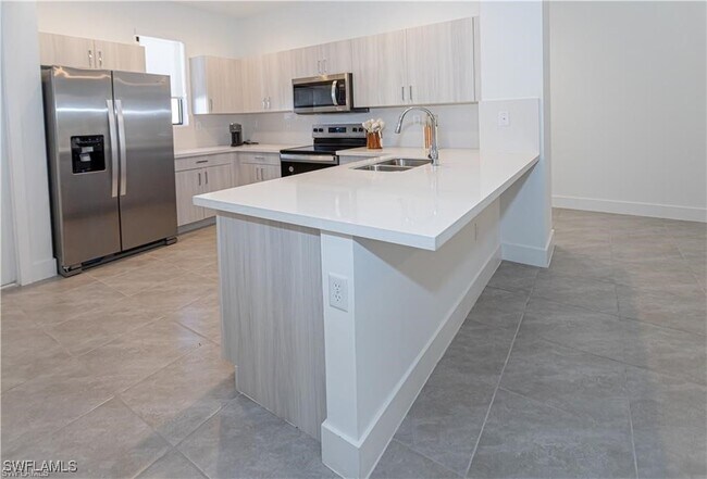 Building Photo - 5096 Nevola Ave