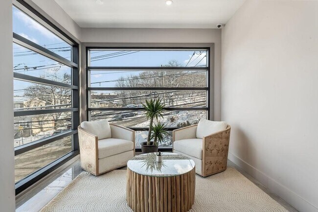 Building Photo - 3309 Liberty Ave