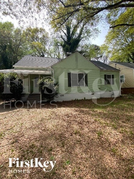 Primary Photo - 390 Hillside Dr SW