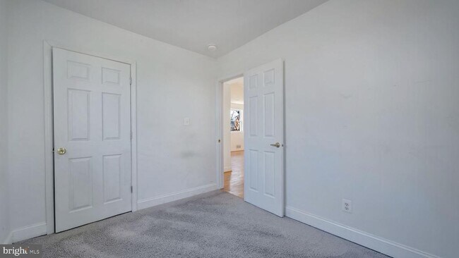 Building Photo - 1604 Woodhill Ct