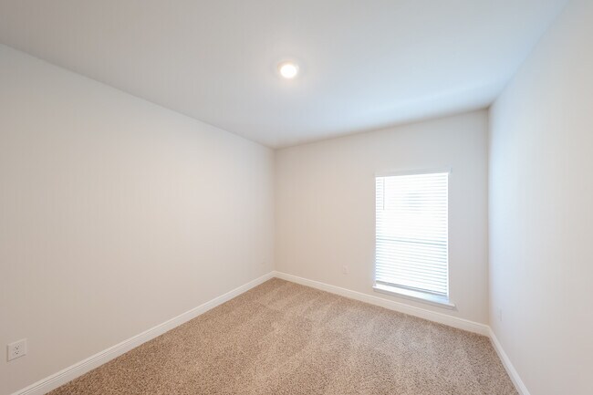 Building Photo - 459 Albert Meadow Ln