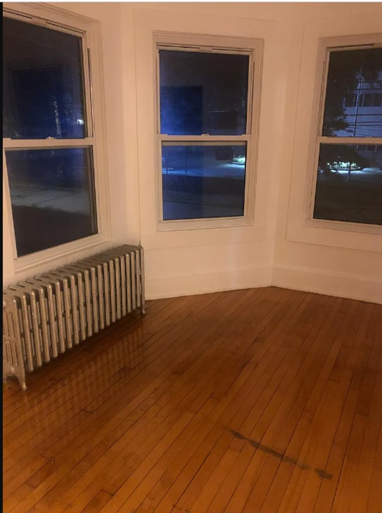 Primary Photo - 142 N Columbus Ave