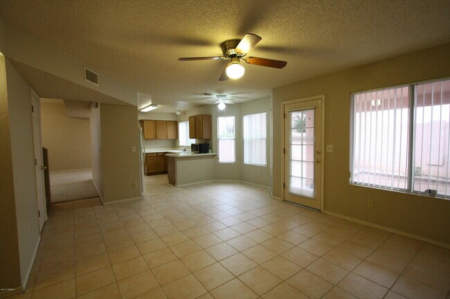 Building Photo - 3642 W Pony Trail