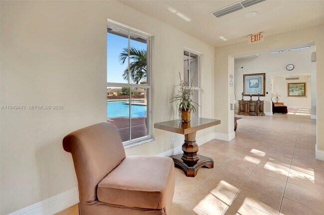 Building Photo - 1192 NE 32nd Ave