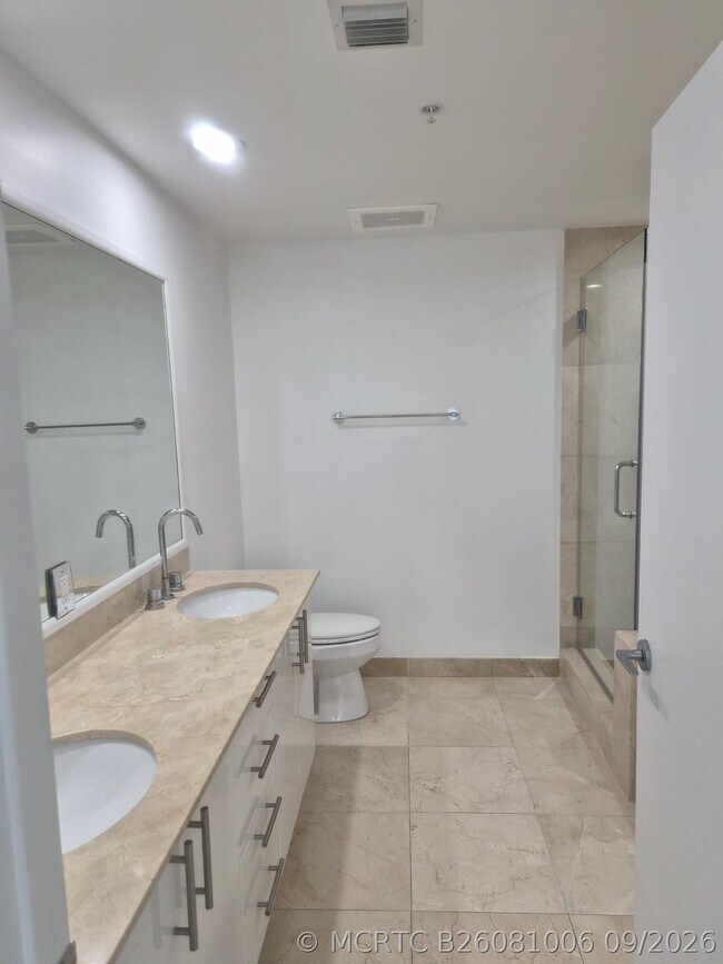 Building Photo - 550 Okeechobee Blvd