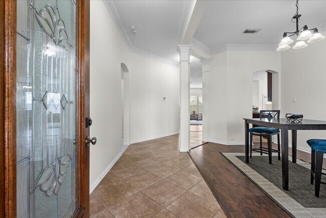 Building Photo - 2120 Red Timber Ct