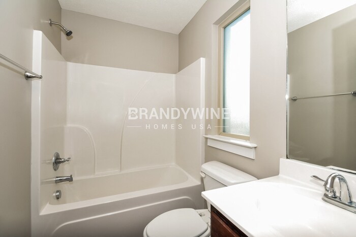 Building Photo - 5447 Elkanah Ct