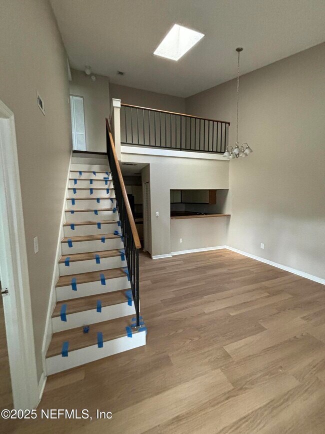 Building Photo - 2124 Sea Hawk Dr