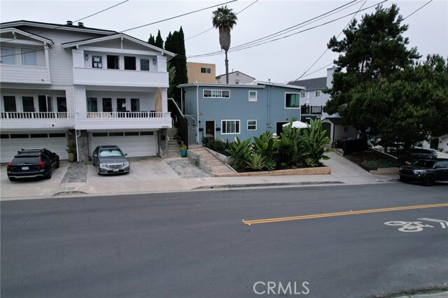 Building Photo - 160 Avenida Florencia