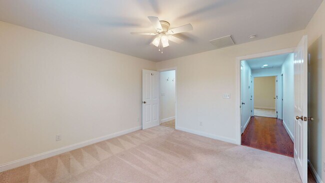 Building Photo - 202 Tidewater Dr