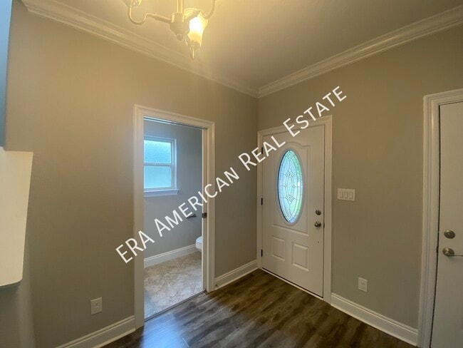 Building Photo - 8461 Laredo St