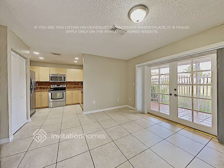 Building Photo - 3673 SW 153rd Pl