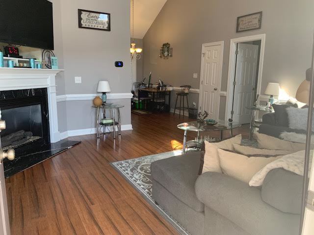 Building Photo - 1125 Sebring Dr