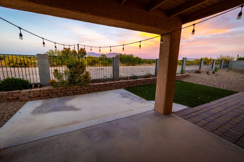 Building Photo - 8546 N Sayante Way