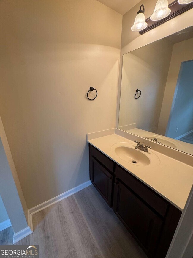 Building Photo - 852 Nevis Way