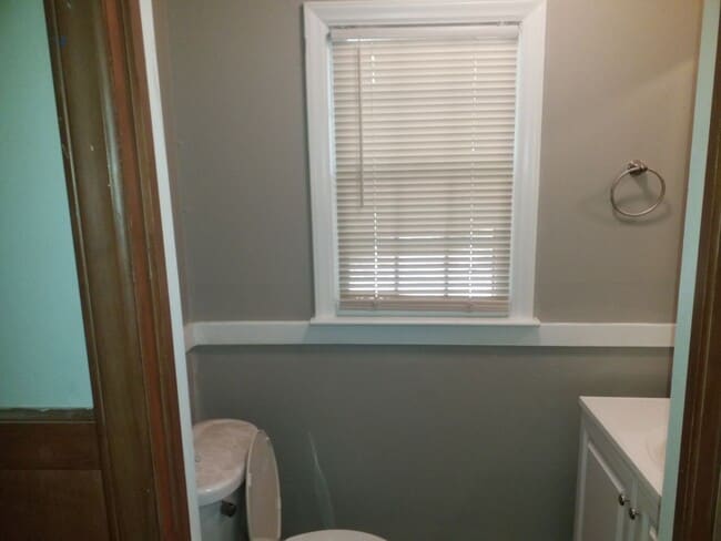 Building Photo - Coming Soon! South KC SF