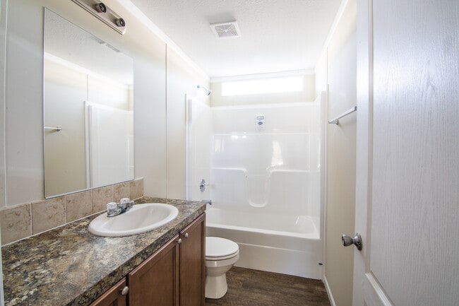 Building Photo - 2170 NW 47th Cir