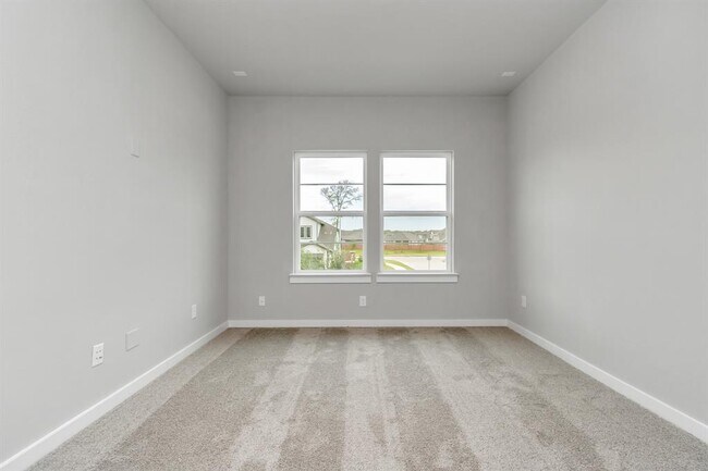 Building Photo - 1830 Waters Branch Dr
