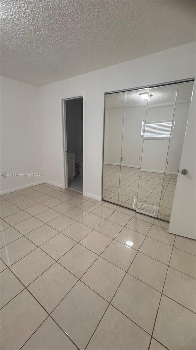 Building Photo - 20450 NW 29th Pl