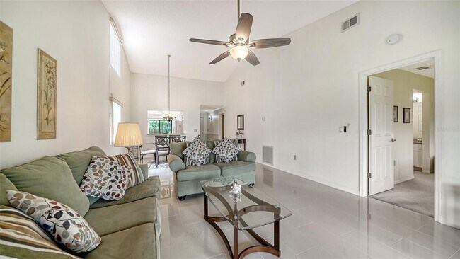 Building Photo - 6281 Timberlake Dr