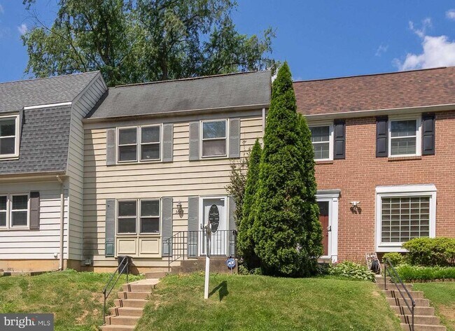 Building Photo - 3048 Silent Valley Dr