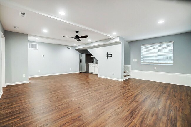 Building Photo - Beautiful Remodeled  Home in Historic Wilmore.