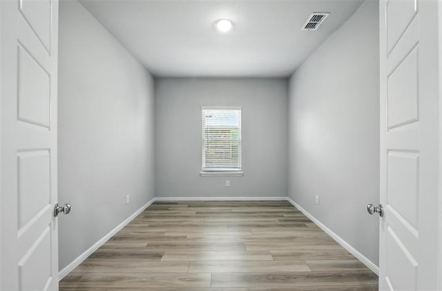 Building Photo - 913 Cobalt Dr