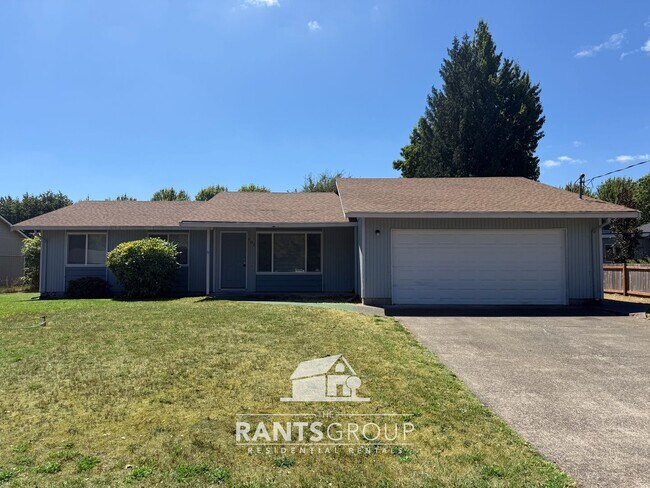 Building Photo - Spacious 3-Bed 2-Bath Tumwater Home with Large Yard! Close to I-5!