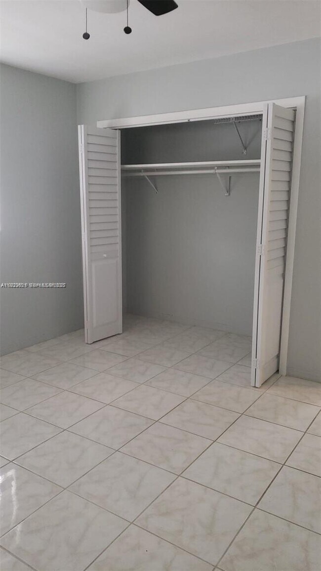 Building Photo - 1816 McKinley St