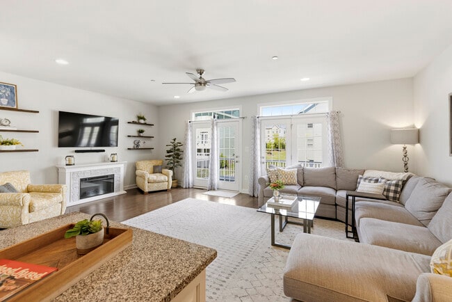 Building Photo - 5917 Glen Willow Wy