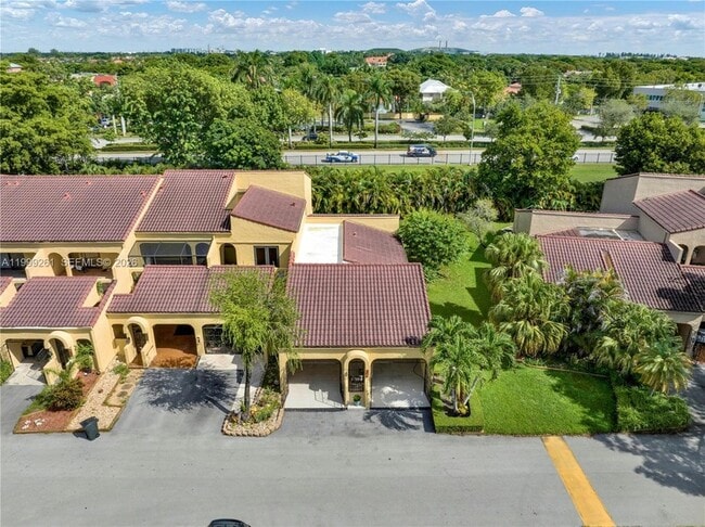 Building Photo - 3996 Estepona Ave