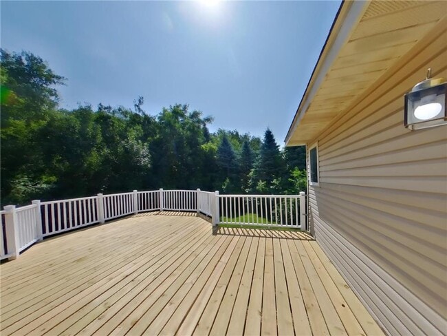 Building Photo - 2739 Zumbrota Cir NE