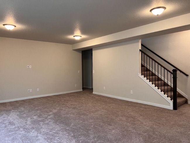 Building Photo - 3891 Ivy Hill Dr