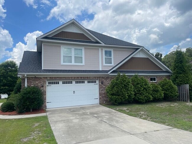 Building Photo - 426 Preakness Ln