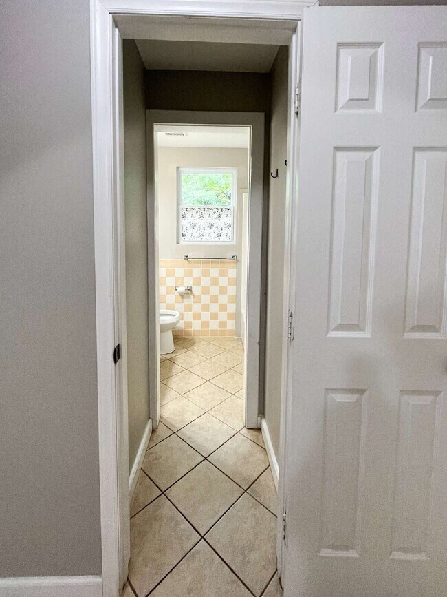 Building Photo - Cozy 3-Bed Home in the Heart of Wake Forest