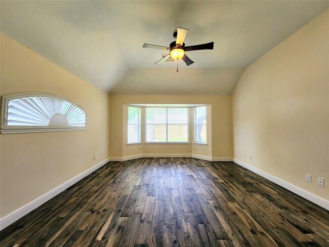 Building Photo - 25807 Elmley Pl