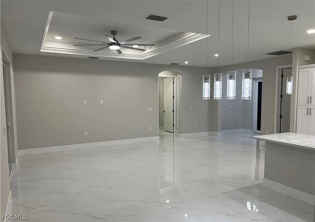 Building Photo - 2612 16th St W