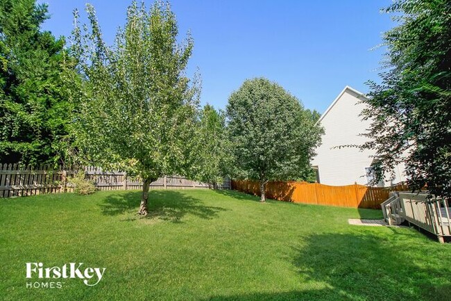 Building Photo - 6683 Knob Hill Ct