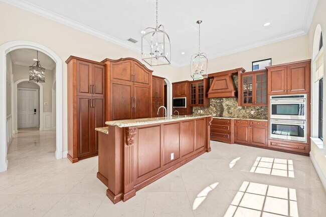 Building Photo - 7040 Long Leaf Dr