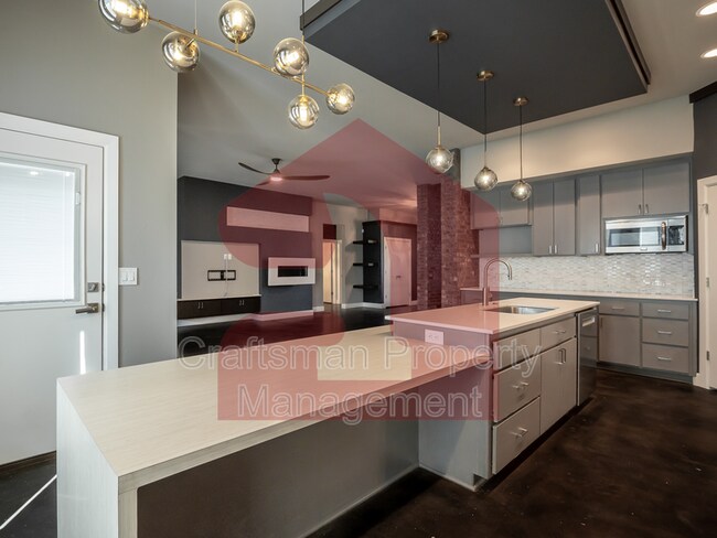 Building Photo - 17413 Melville Ln