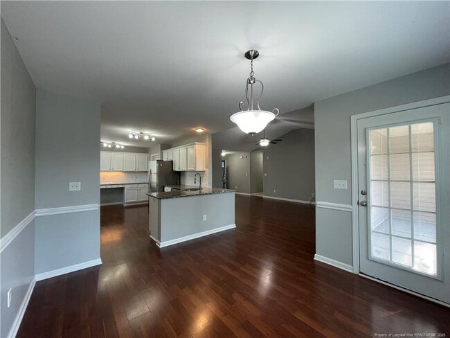 Building Photo - 152 Ladden Ln