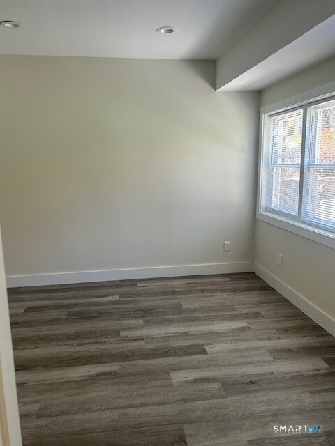 Building Photo - 11 Church Hill Rd