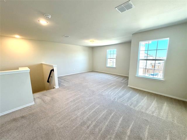 Building Photo - 2006 Hummingbird St