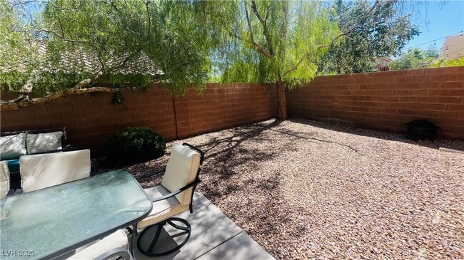 Building Photo - 11625 Villa Malaparte Ave