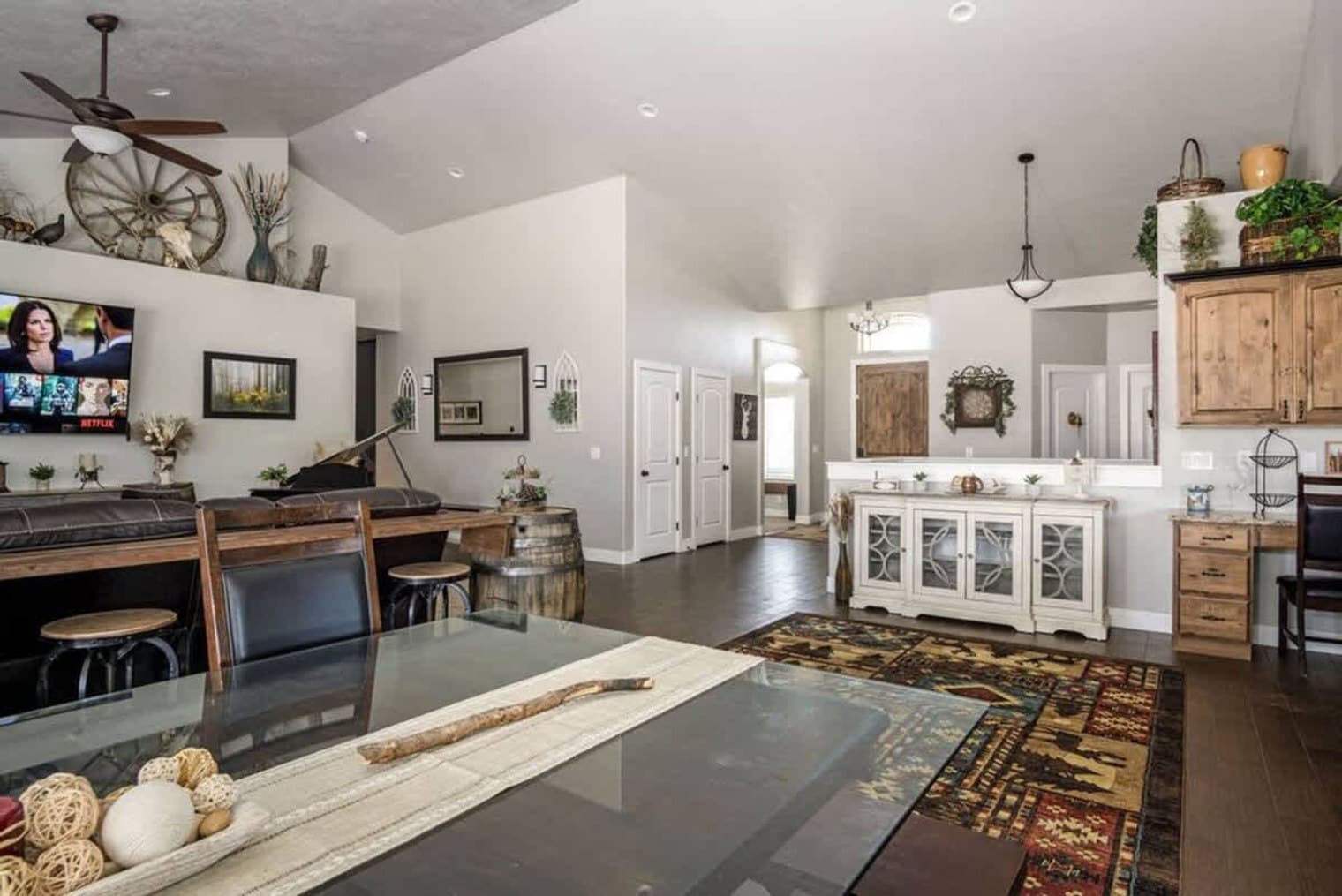 Building Photo - 358 S Wrangler Ct