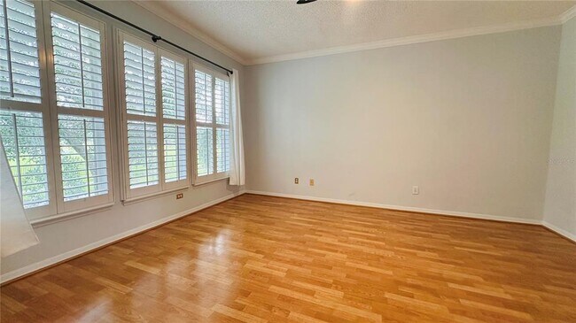 Building Photo - 622 Wisteria Ln