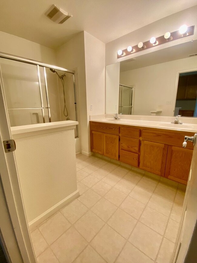 Building Photo - Shapell Cedar Bridge San Ramon 3 Br., 2.5 ...