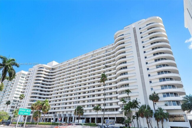 Building Photo - 5555 Collins Ave