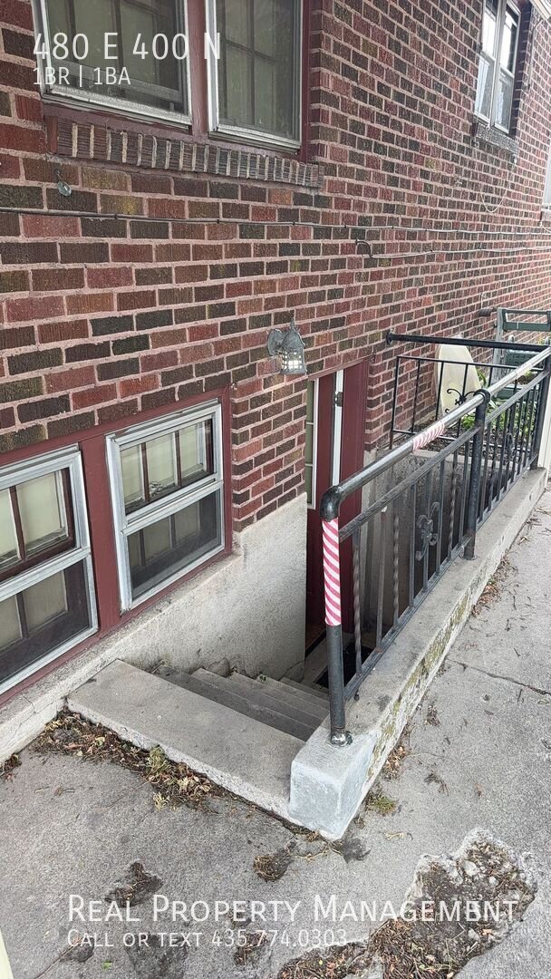 Building Photo - 480 E 400 N